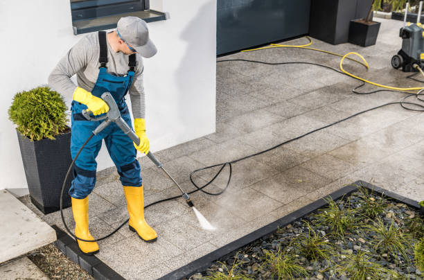 Pressure Washing Brick in Kankakee, IL